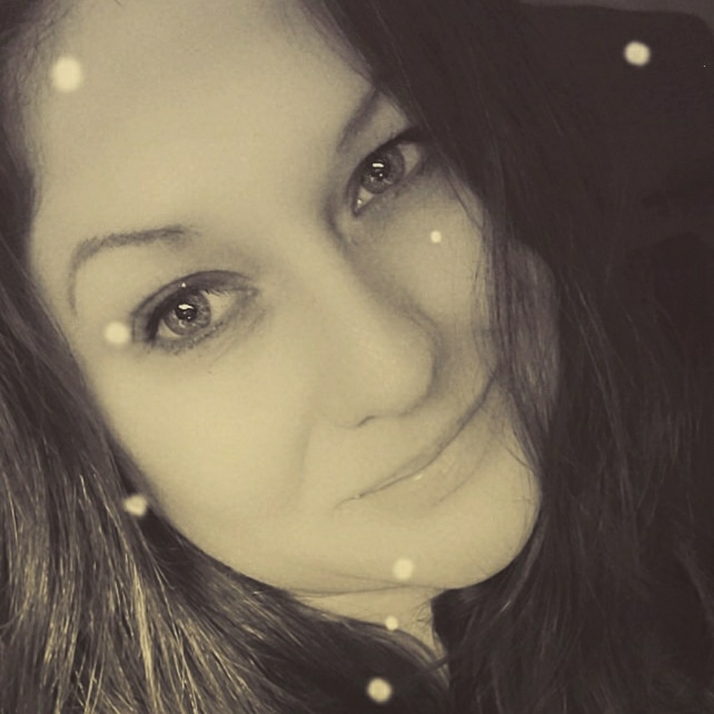 Meet your Posher, Christina